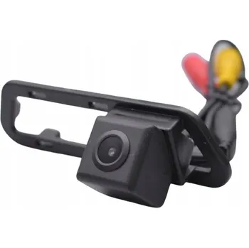 IP kamera COUVACÍ KAMERA NISSAN 31 x 103 mm