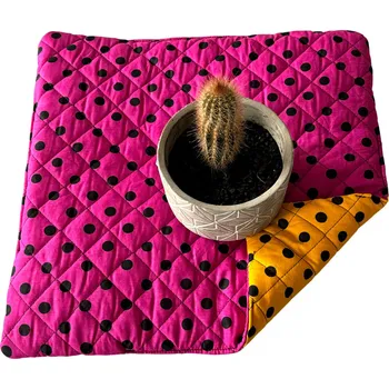 Podsedák Sedák 40x40x2cm Puntík Černý na Amarantovém a Žultém