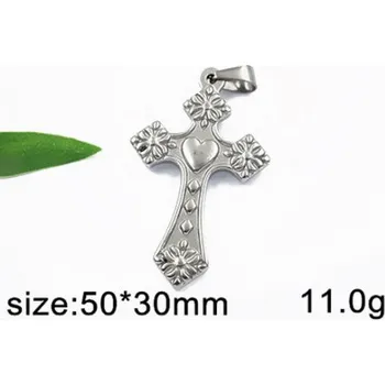 Přívěsek Kříž se srdcem uprostřed - ocelový přívěsek - varianta 2