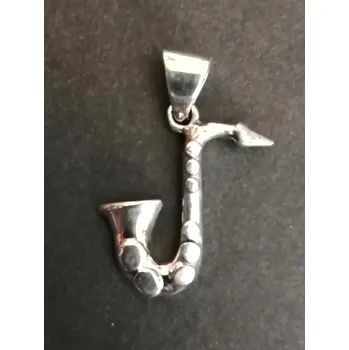 Přívěsek Saxofon - stříbrný přívěsek - varianta 2