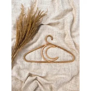 Věšák Šatní ramínko z ratanu BALI BALI, odstíny béžové