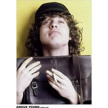 Obraz Plakát AC/DC Angus Young Londýn 1980 bez rámu 59,4 x 84,1 cm