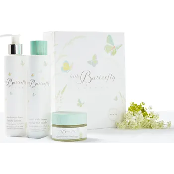 Kosmetická sada Little Butterfly Luxusní sada nezbytností pro péči o miminko Cherish every moment, 3ks