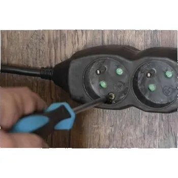 Napájecí kabel Prodlužovací kabel 2 m / 5 zásuvek / černý / PVC / 1 mm2