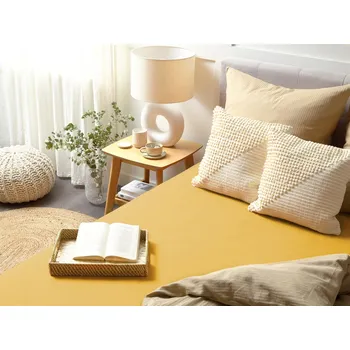 Prostěradlo Napínací prostěradlo žluté 180 x 200 cm elastické okraje klasická postelová plachta textilie do ložnice Beliani