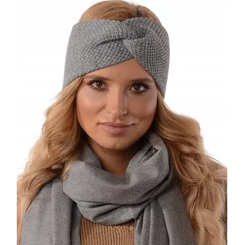 Podprsenka RK/HN5 Ručně vyrobená malá šála nebo čelenka do vlasů v klasickém stylu.