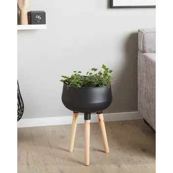 Květináč Květináč na stojanu černý kovový dřevěné nohy 30 x 30 x 47 cm venkovní vnitřní odolný proti UV záření moderní industriální styl Beliani