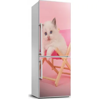 Fototapeta Nálepka na ledničku Kočka na lehátku 70x190 cm