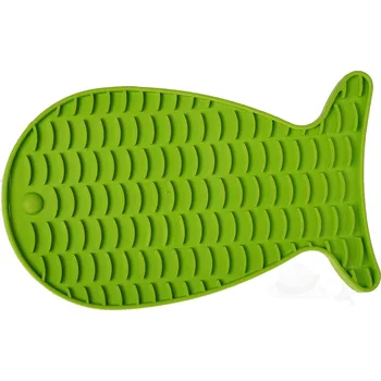 Hračka pro psa BUBU PETS lízací podložka ve tvaru ryby s vůní vanilky (23 cm)