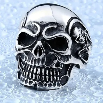 Prsten Prstýnek s lebkou