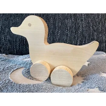 Dřevěná hračka Dřevěná kachna s kolečky LÍPA