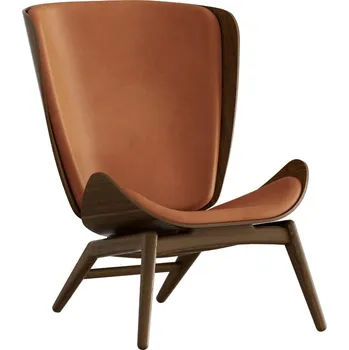 Křeslo Umage Tmavé dubové křeslo The Reader s koňakově hnědou kůží