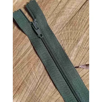 Zip Spirálový zip šíře 3 mm délka 18 cm zelená tmavá