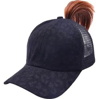 Čepice Dámská kšiltovka na culík Černý Leopard Carla 180911102100Z