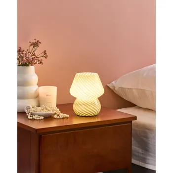 Lampička Stolní lampa na noční stolek zelené sklo s kulatou základnou moderní s kabelem Beliani