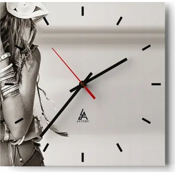 Hodiny Velké nástěnné hodiny na zeď 40x40 Žena Skleněné hodiny Čtvercové Tiché