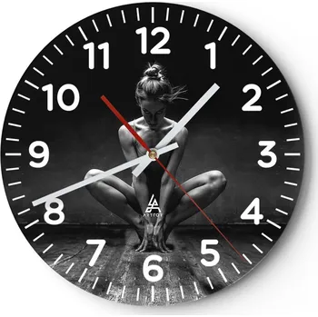 Hodiny Kuchyňské nástěnné hodiny 30x30 Tanečnice Moderní skleněné hodiny do obýváku Tiché