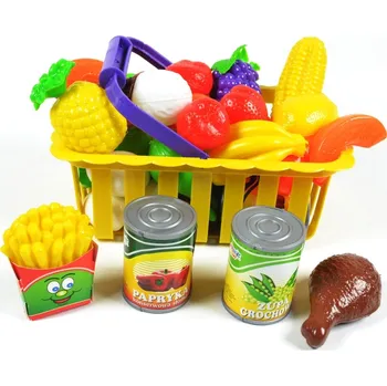 Dětská kuchyňka PIKNIKOVÝ KOŠ S OVOCEM, ZELENINOU A NÁDOBÍM