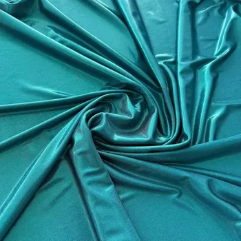 Společenský úplet Metalic ZELENÁ (E) (Oslnivý, vysoce lesklý vzhled)