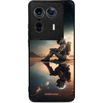 Pouzdro na mobilní telefon Lesklý kryt Mobiwear Glossy - Motorola Edge 50 Ultra - G003G Astronaut na samotce (Prémiové lesklé pouzdro, obal, kryt Mobiwear Glossy na mobil Motorola Edge 50 Ultra - G003G Astronaut na samotce, materiál Plast + TPU silikon - krytí po všech stranách,)