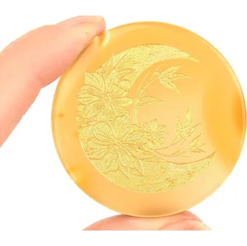Přírodní kámen Achát gravírovaný motiv měsíc 25g