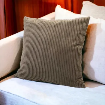 Povlak na dekorativní polštářek Hnědý dekorativní povlak na polštář s proužky 30x50