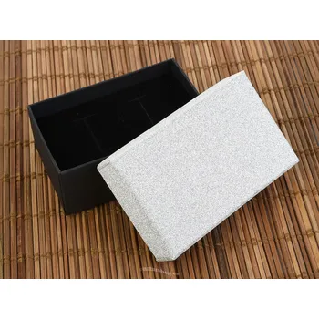 Dárková krabička Dárková krabička stříbrná 8 x 5cm