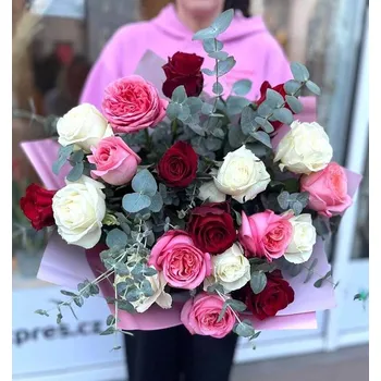 umělá květina Kytice Něžně sladěná