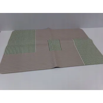 Obraz Protiskluzová koupelnová podložka 80 x 50 cm