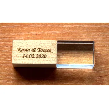 USB flash disk Flash disk TimeForWood VS-U04 8 GB USB 2.0 hnědý