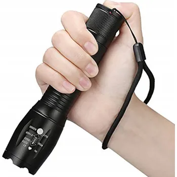 Svítilna VÝKONNÁ LED TAKTICKÁ SVÍTILNA SE ZOOMEM + PŘÍSLUŠENSTVÍ