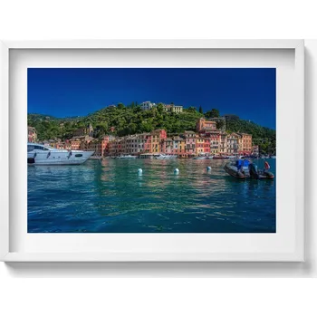 Obraz Ozdobný nástěnný obraz v rámu s grafikou Lodě plující v Portofinu 70x50 cm