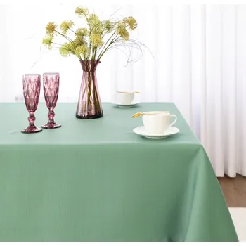 ubrus UBRUS ODPUZUJÍCÍ SKVRNY, VYROBENO v Polsku 140 cm x 320 cm MÁTA