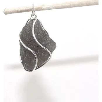 Přívěsek Stříbrný přívěsek surový přírodní Agni Manitite 4,08 g - Perla ohně (Stříbrný přívěsek surový Agni Manitite)