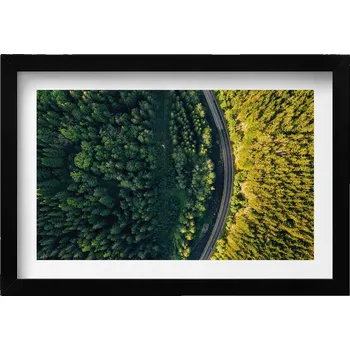 Obraz Ozdobný nástěnný obraz v rámu do obýváku Les z dronu - hora Sněžka 30x20 cm