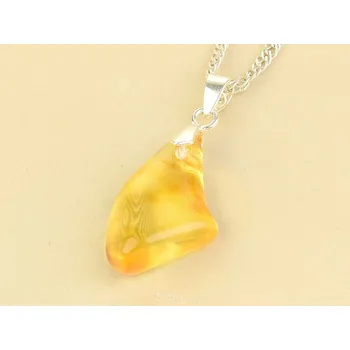 Přívěsek Jantar přívěsek 1,4g úchyt Ag 925/1000