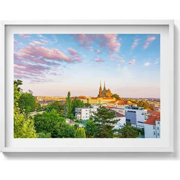 Obraz Nástěnný obraz v bílém rámu do obýváku, kuchyně - Budovy Brno, Česká republika 80x60 cm