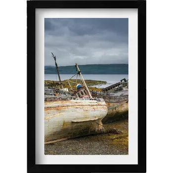 Obraz Elegantní obraz v černém rámu Zátoka Salen Bay a lodě 20x30 cm