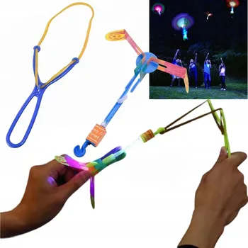 Hra na zahradu HELIKOPTÉRA LED SVÍTÍCÍ PRAK VĚTRNÍK AVATAR Létající Prak Větrník