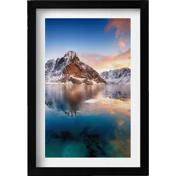 Obraz Nástěnný obraz v černém rámu Krásná krajina vody a hor večer 20x30 cm