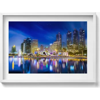 Obraz Nástěnný obraz v bílém rámu do obýváku, kuchyně – Barevné město 70x50 cm