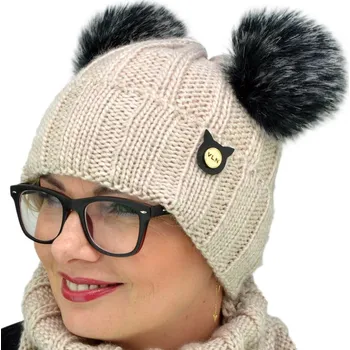 Čepice Zimní čepice VoLaN s bambulemi - Barva Slonová kost