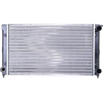 Chladič motoru Chladič, chlazení motoru NISSENS 651511