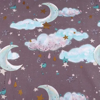 Pro Háčkování Bavlněná látka mráčky a měsíce na starofialové