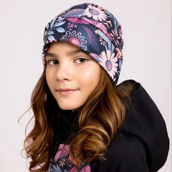 Čepice DÍVČÍ ČEPICE Z FLEESU KOUZELNÉ KVĚTINY Velikost: L, Vzor: Kouzelné květiny