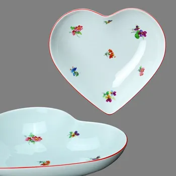 Český porcelán, Dubí Miska srdce rakouská házenka - 16 x 15,5 cm