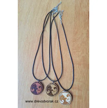 Náhrdelník Dřevěný náhrdelník KOČIČKY Varianta: Americký javor