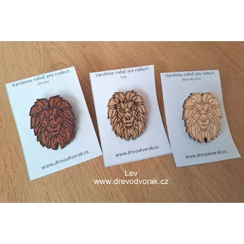 Brož Dřevěná brož LEV Varianta: Dub
