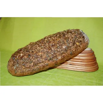 Trvanlivě pečivo Labužník Celiak Ošatkový chléb se semínky VELKÝ - bez lepku