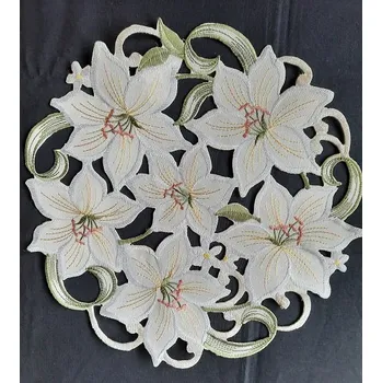 ubrus UBRUS vyšívaný prům. 30cm LILIE